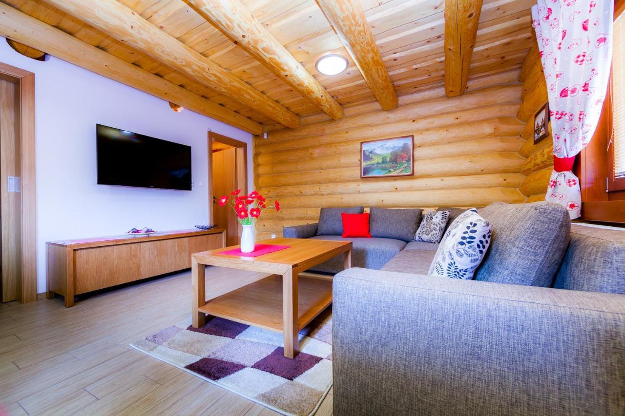 Relax Apartmany Oscadnica Eksteriør bilde